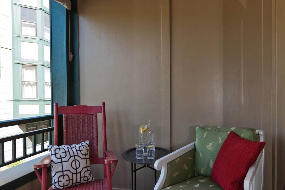 Photo of Patio Balcony in Orenco Station