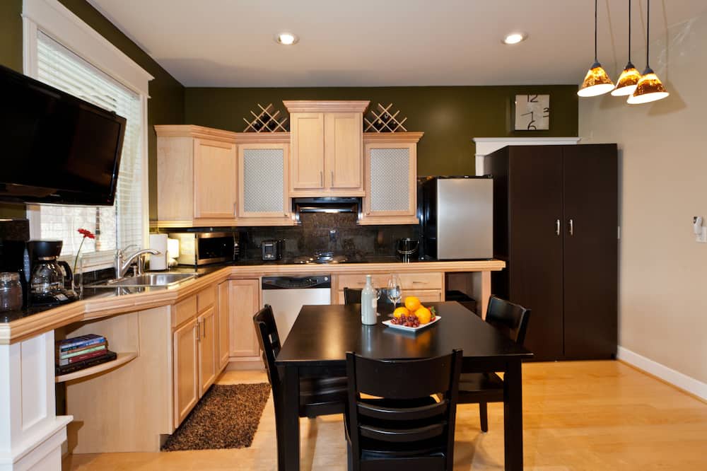 Photo of Kitchen in Orenco Station