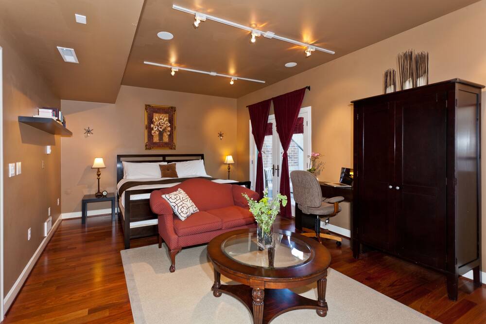 Photo of Bedroom in Orenco Station