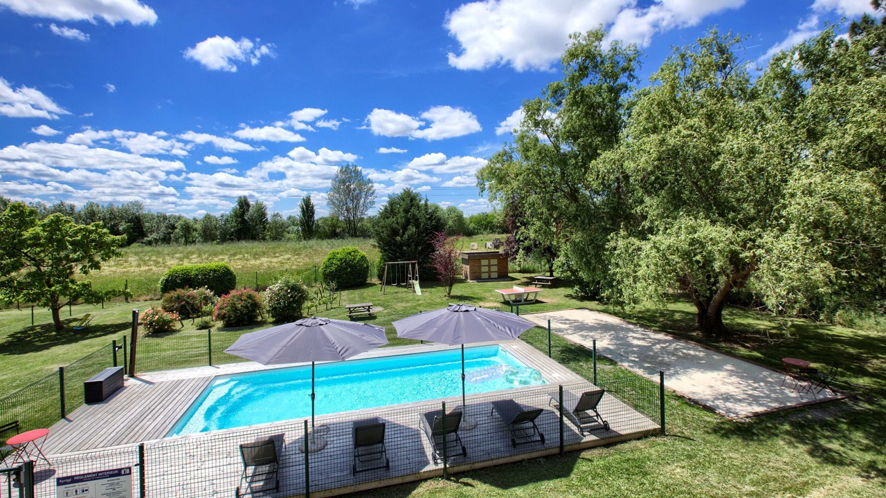 Photo of Outdoor in Arveyres