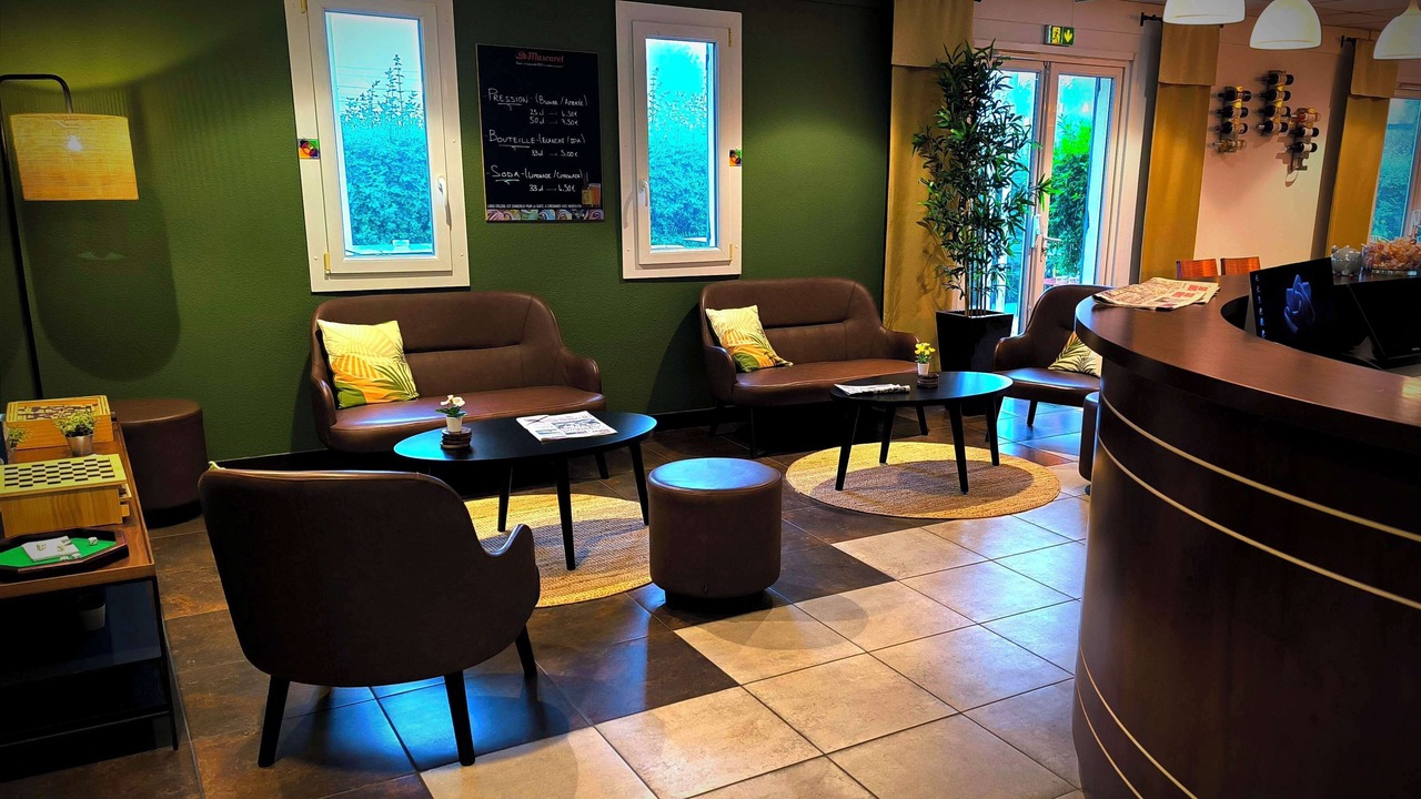 Photo of Others in Arveyres