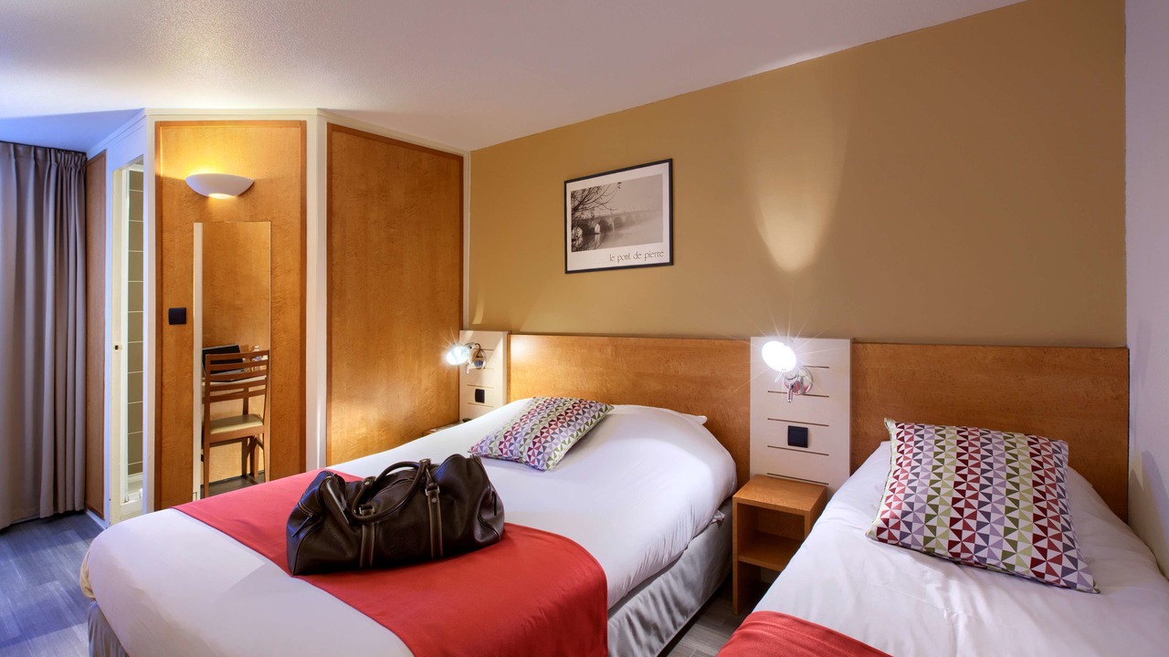 Photo of Bedroom in Arveyres