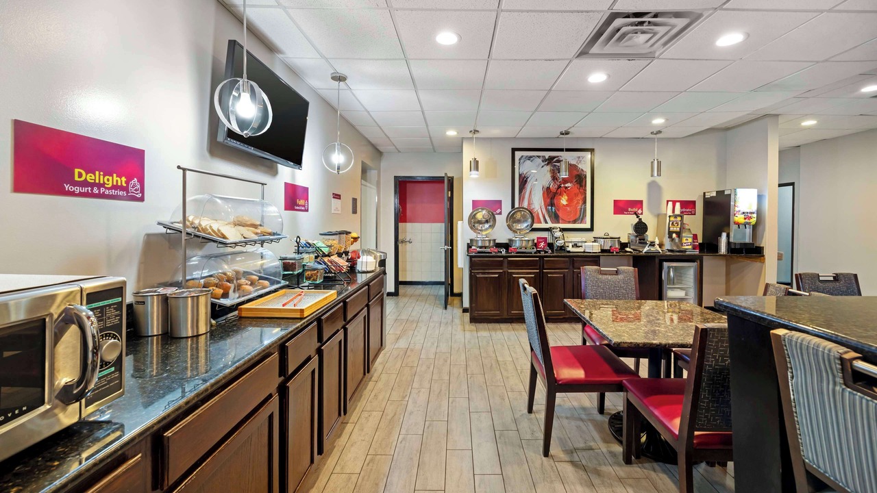 Photo of Others in New Pathways