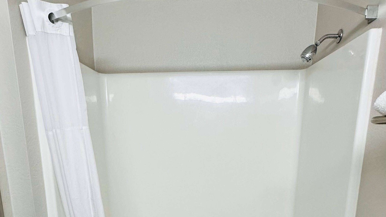 Photo of Others in Wynne