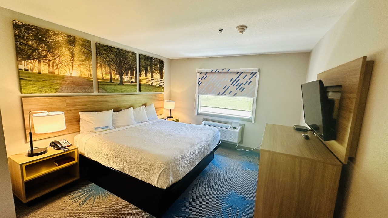 Photo of Others in Wynne