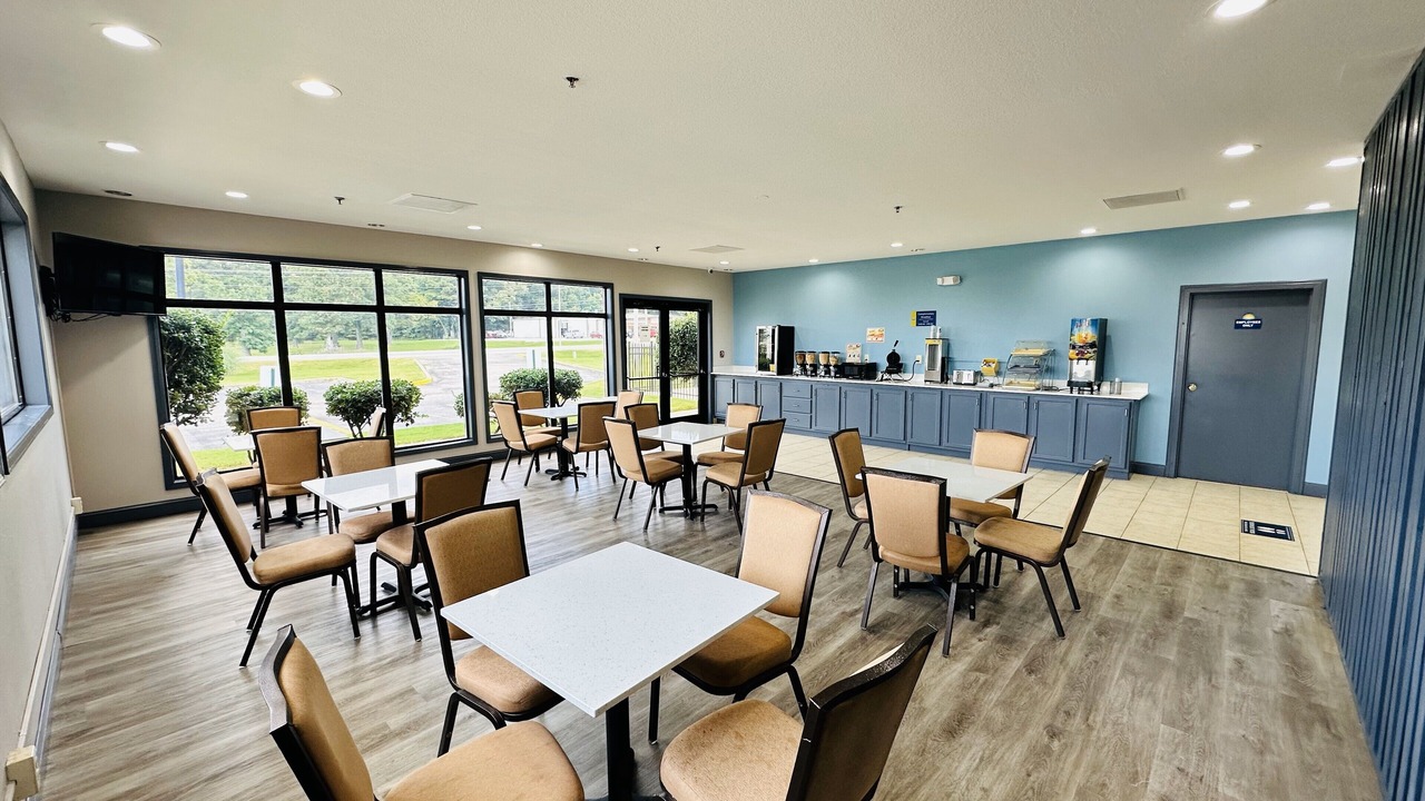 Photo of Others in Wynne