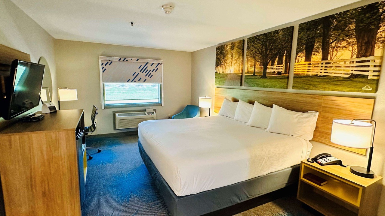 Photo of Others in Wynne