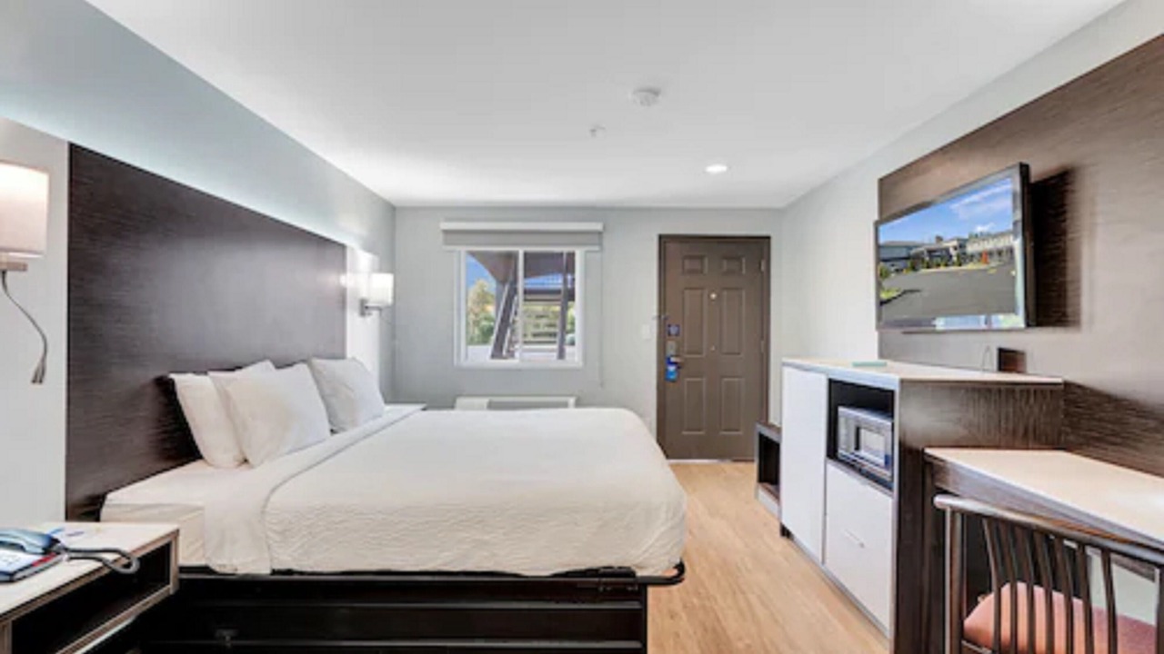 Photo of Bedroom in Niagara Falls