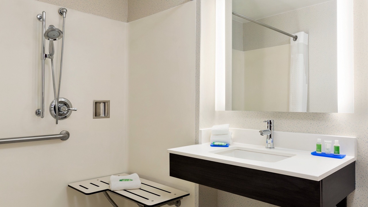 Photo of Bathroom in Shawnee