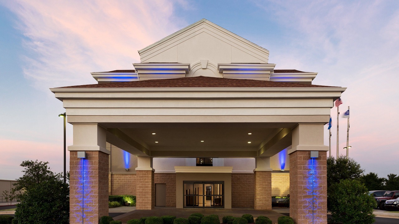 Photo of Outdoor in Shawnee