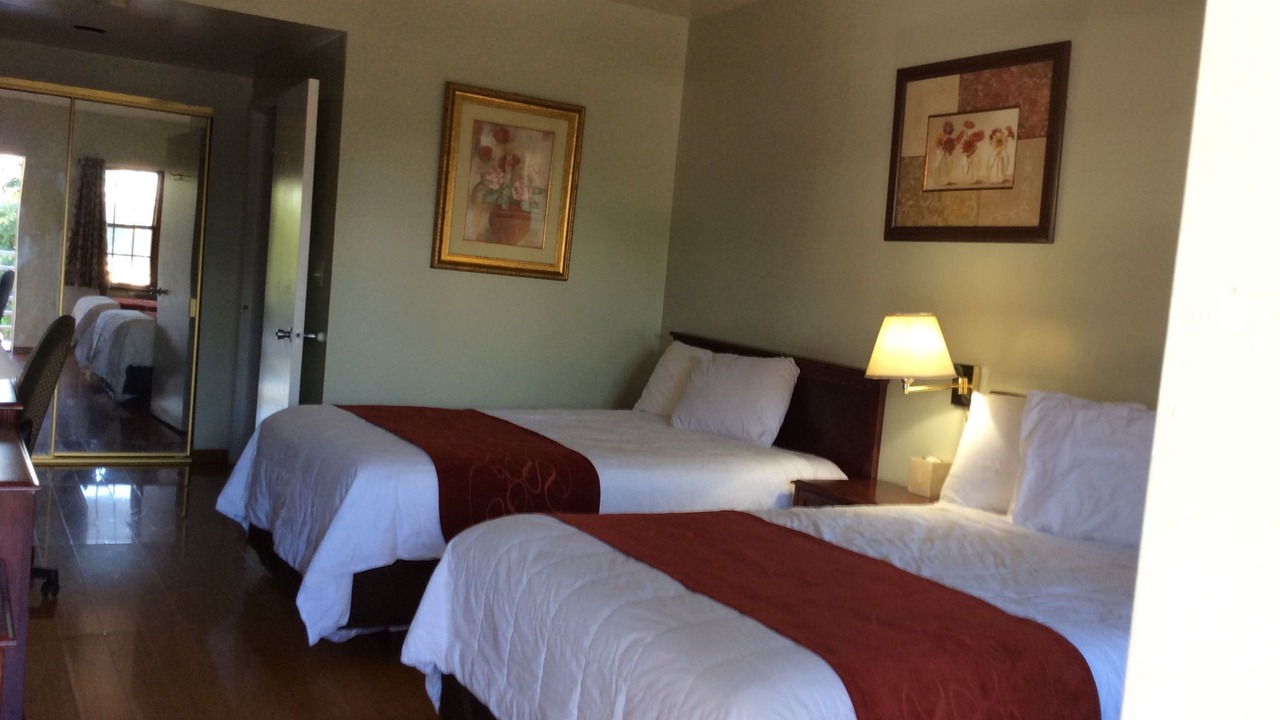 Photo of Bedroom in Colts Neck