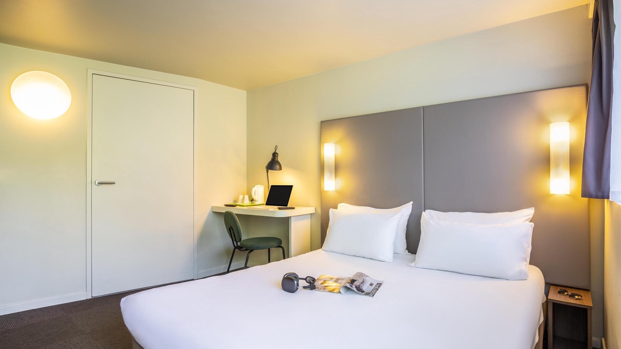 Photo of Bedroom in Chaintre