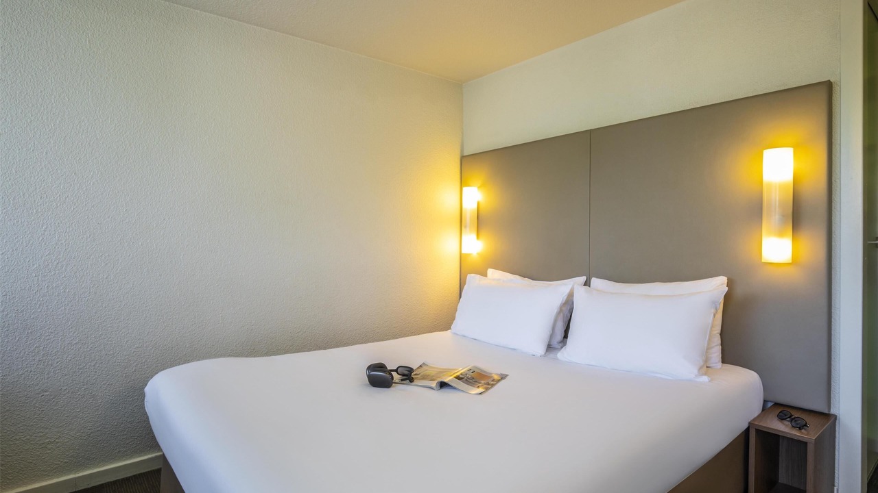 Photo of Bedroom in Chaintre