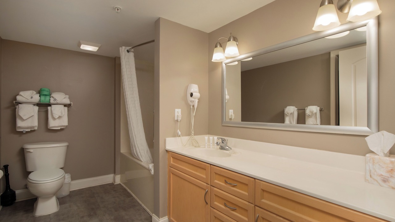 Photo of Bathroom in Cherry Grove Beach