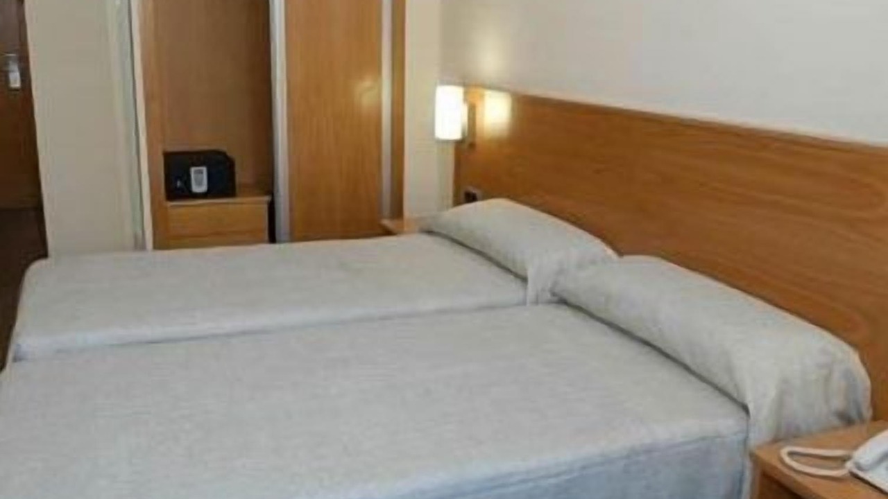 Photo of Bedroom in Miramar