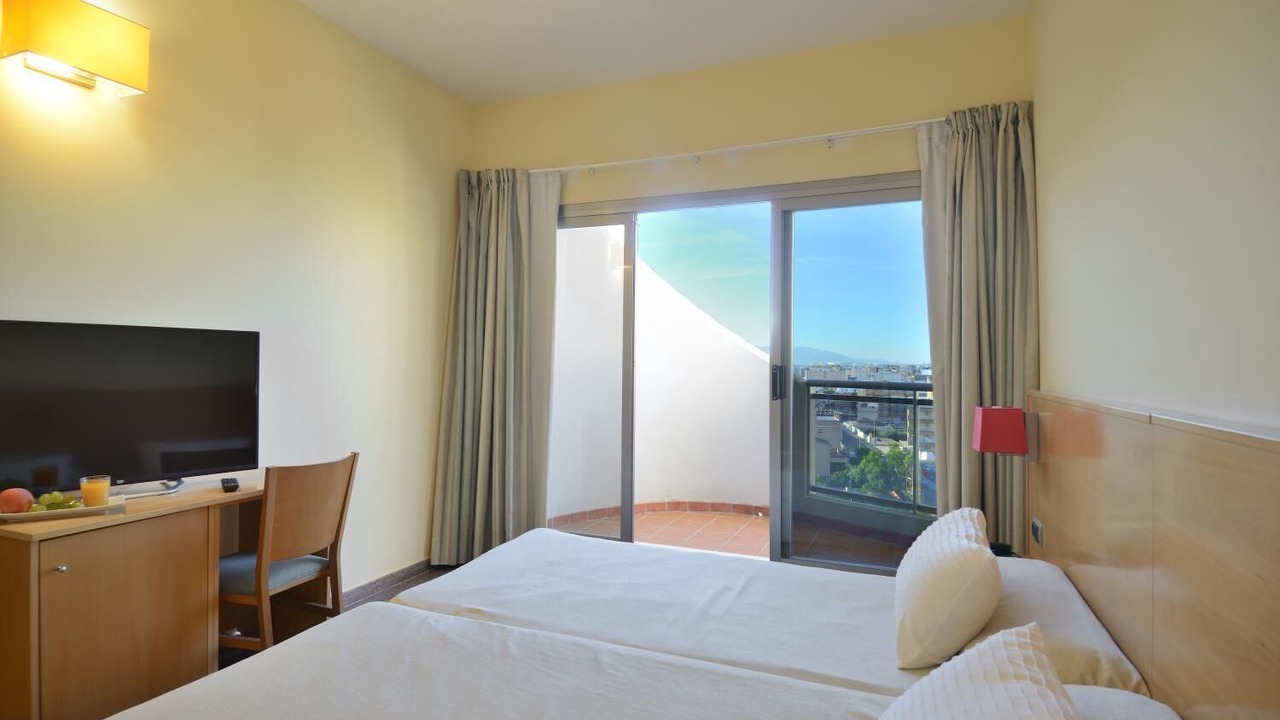 Photo of Bedroom in Miramar