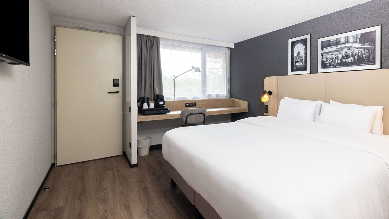 Photo of Bedroom in Sannois