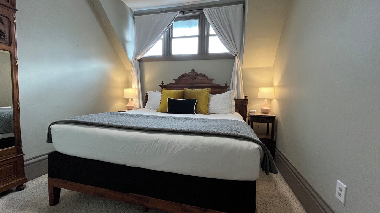 Photo of Bedroom in Ohio City