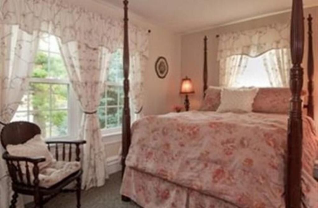 Photo of Bedroom in Vernon