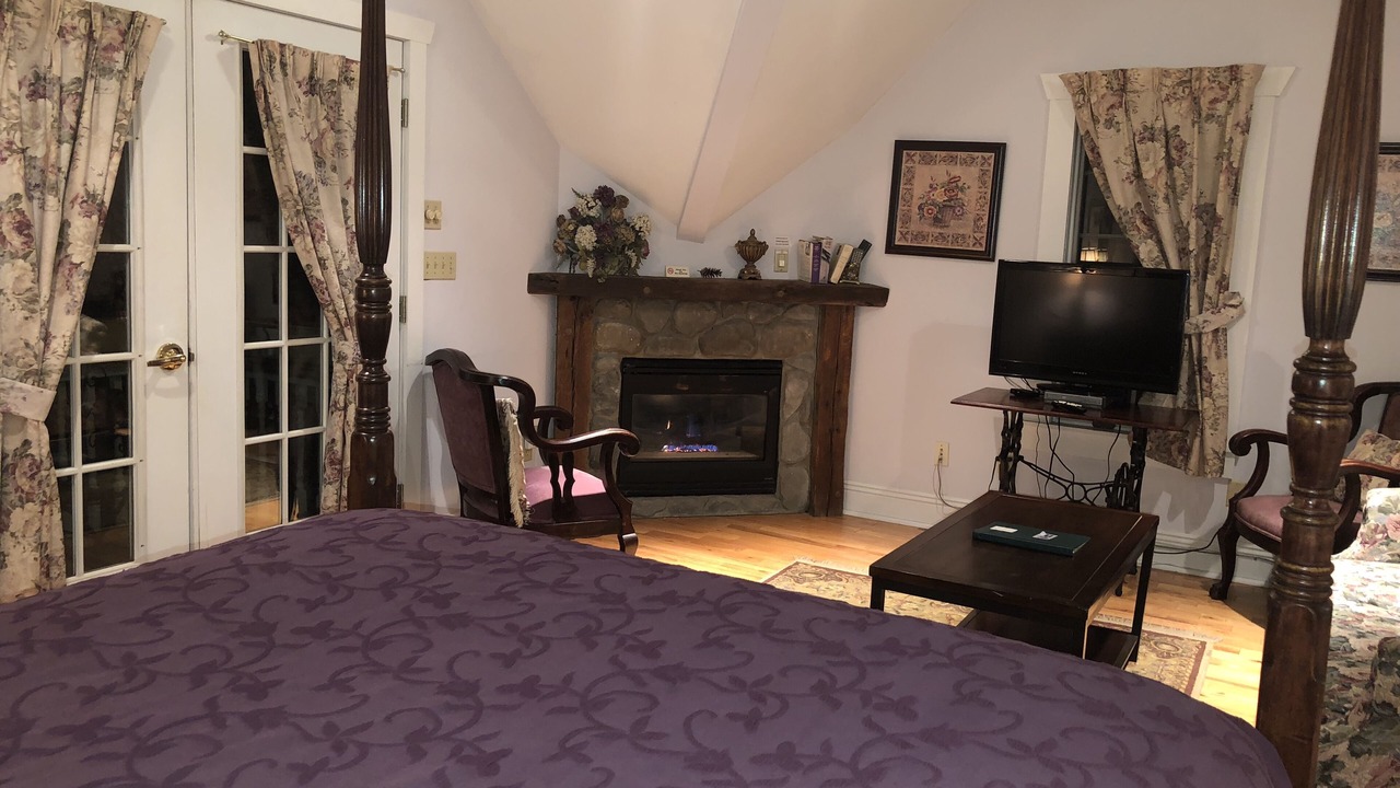 Photo of Bedroom in Vernon