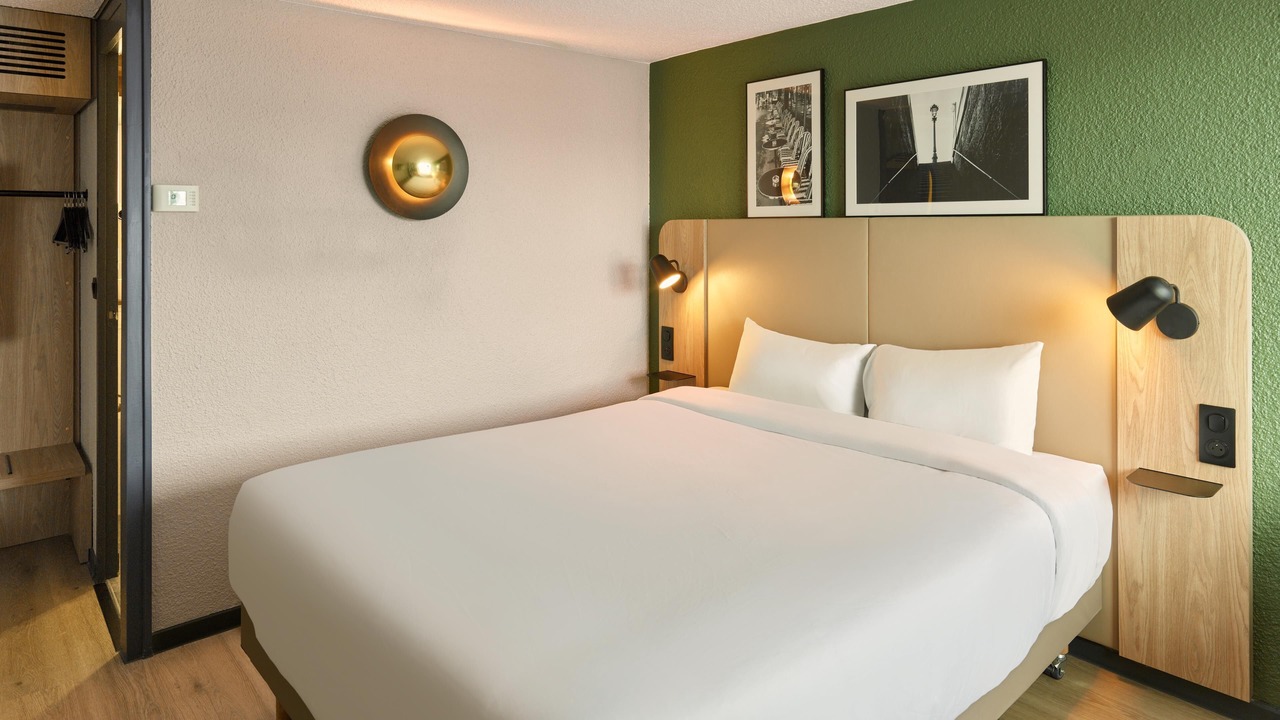 Photo of Bedroom in Les Ulis