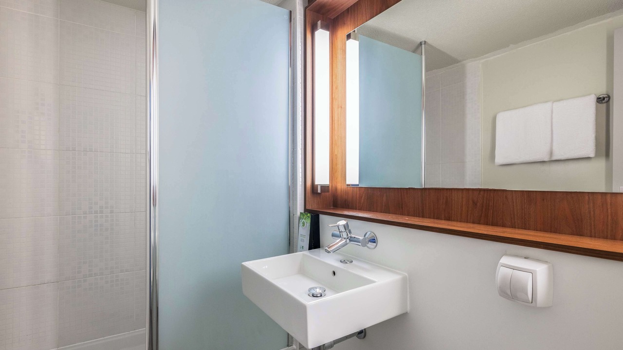 Photo of Others in Cergy