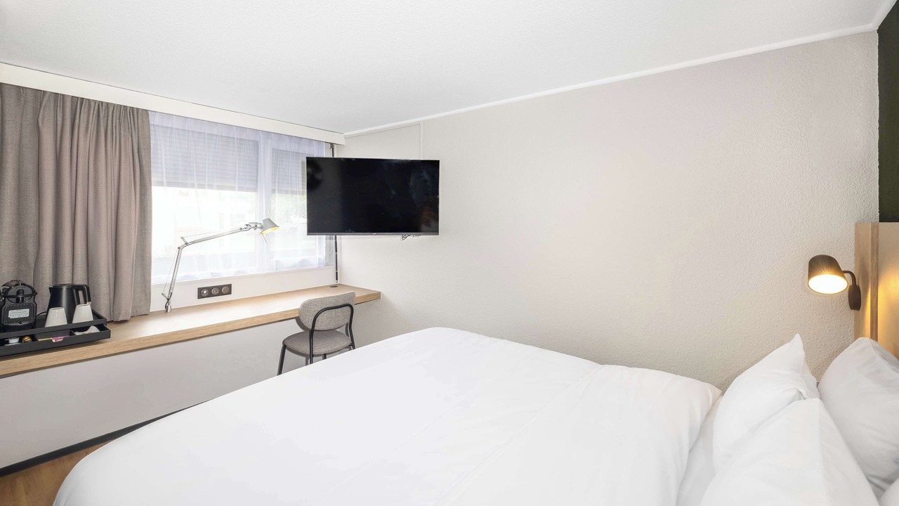 Photo of Bedroom in Cergy