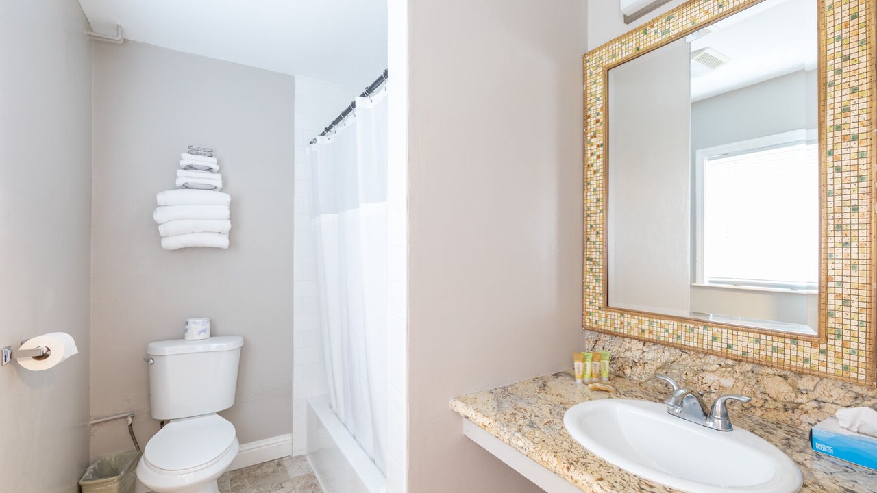 Photo of Bathroom in Cloverdale