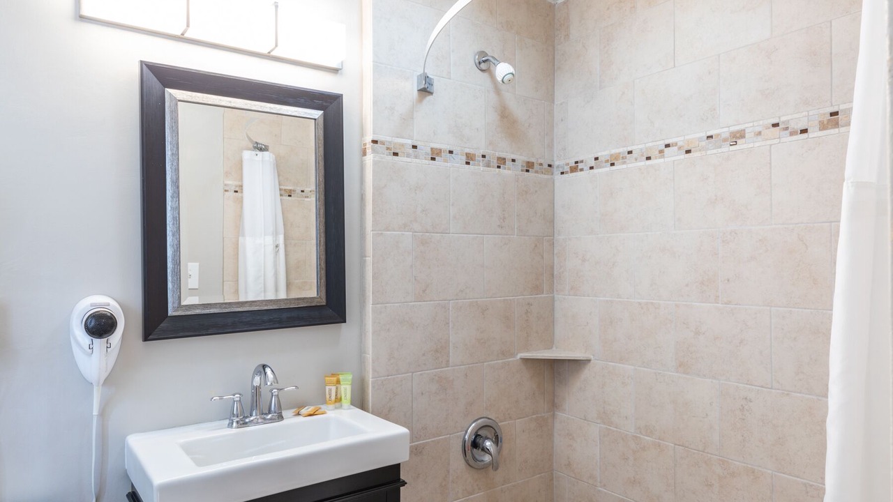 Photo of Bathroom in Cloverdale