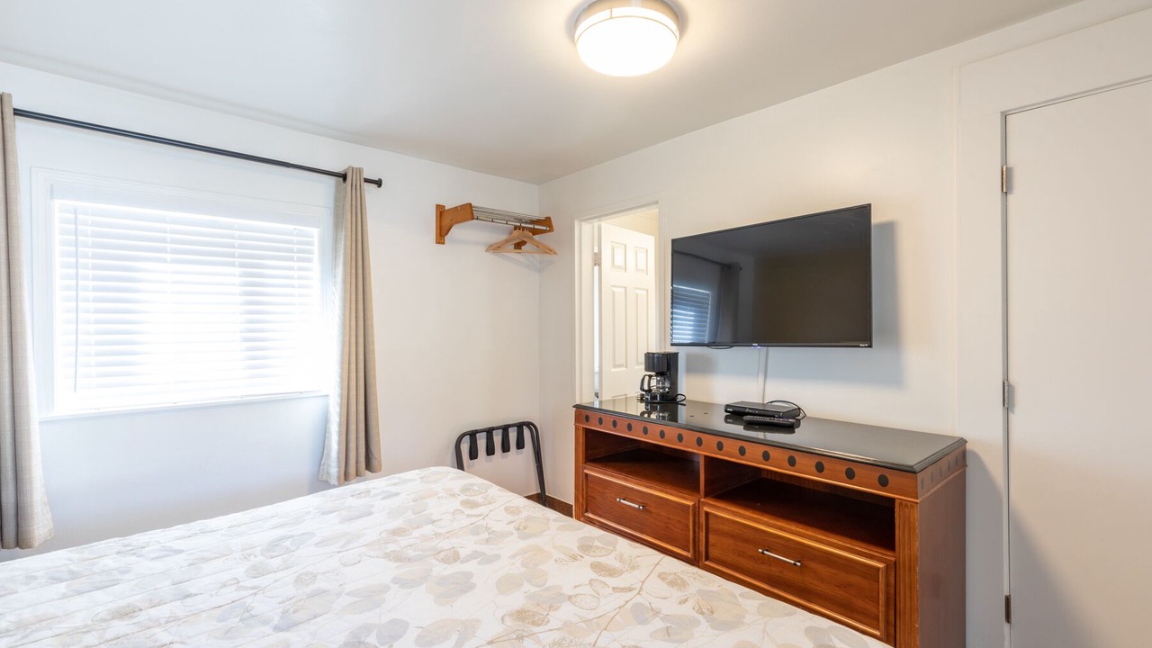 Photo of Bedroom in Cloverdale