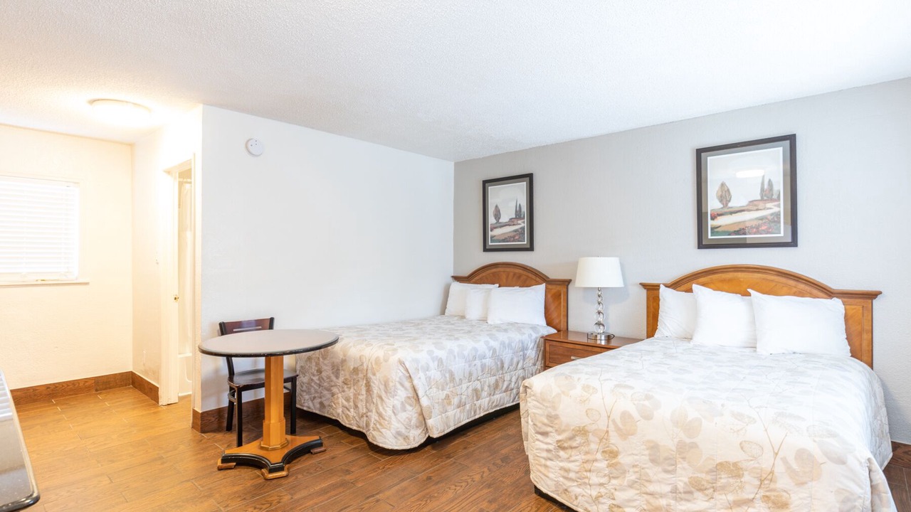 Photo of Bedroom in Cloverdale