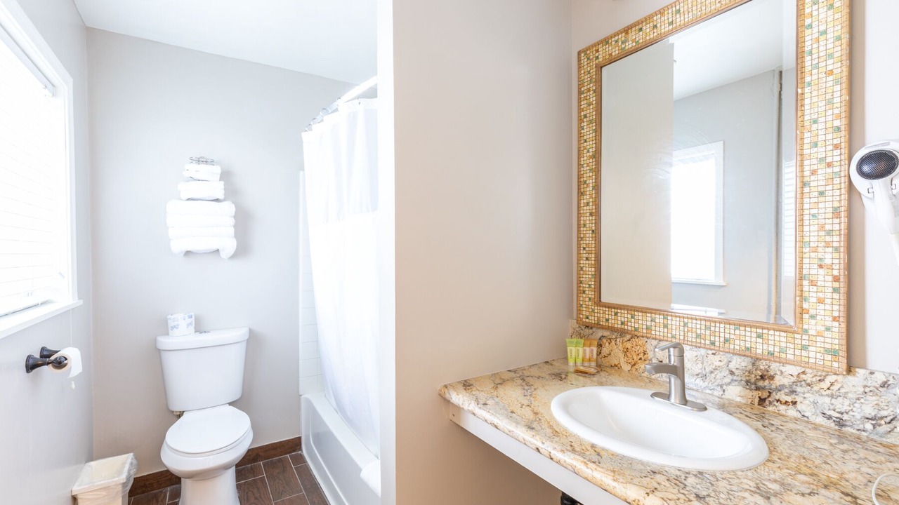 Photo of Bathroom in Cloverdale
