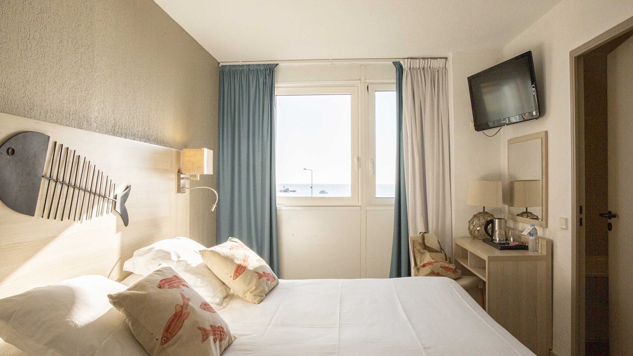 Photo of Bedroom in Sete