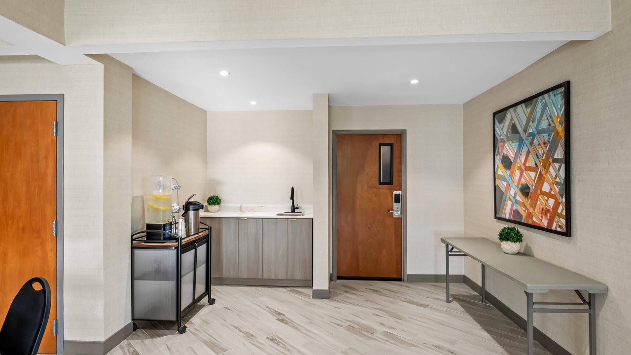 Photo of Others in Conway