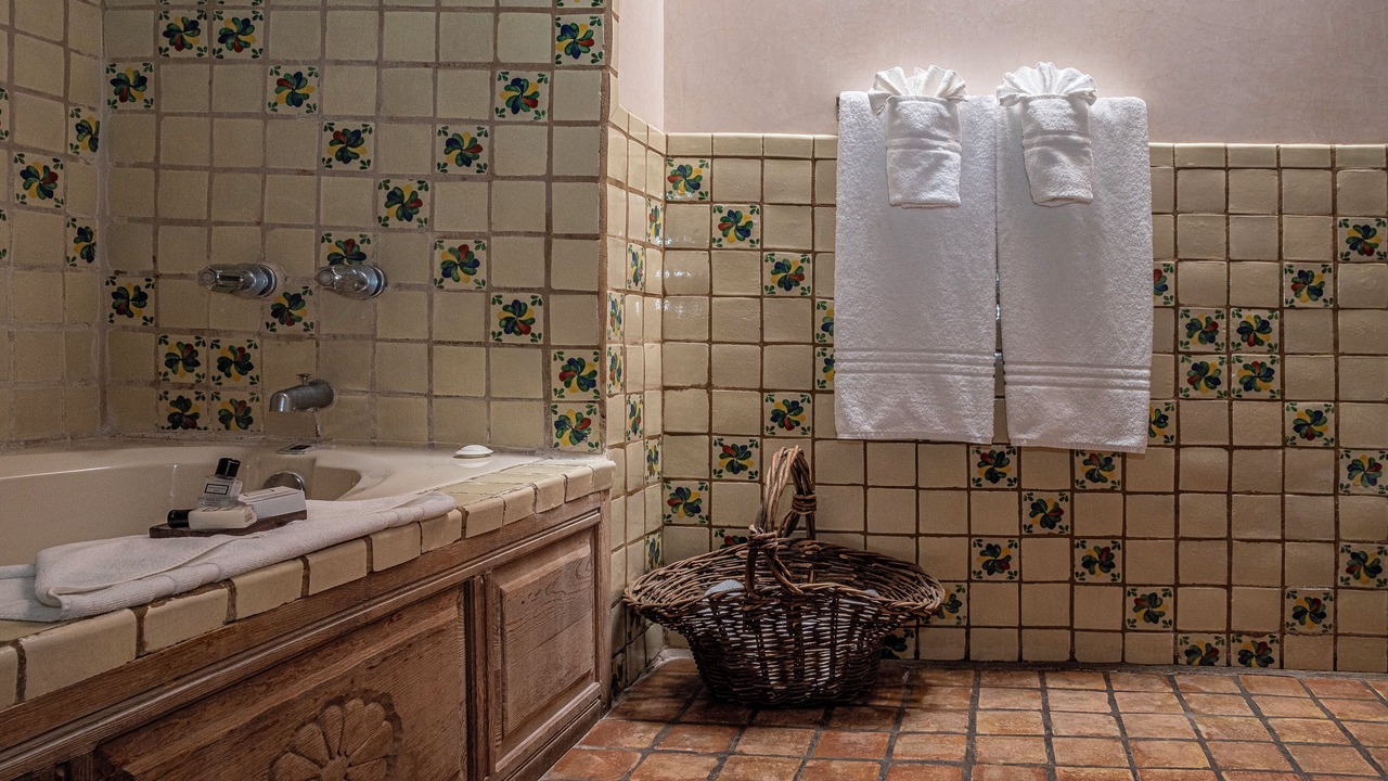 Photo of Bathroom in Espanola