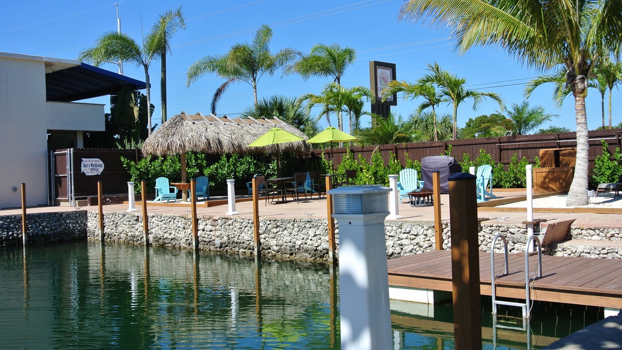 Photo of Others in Tavernier