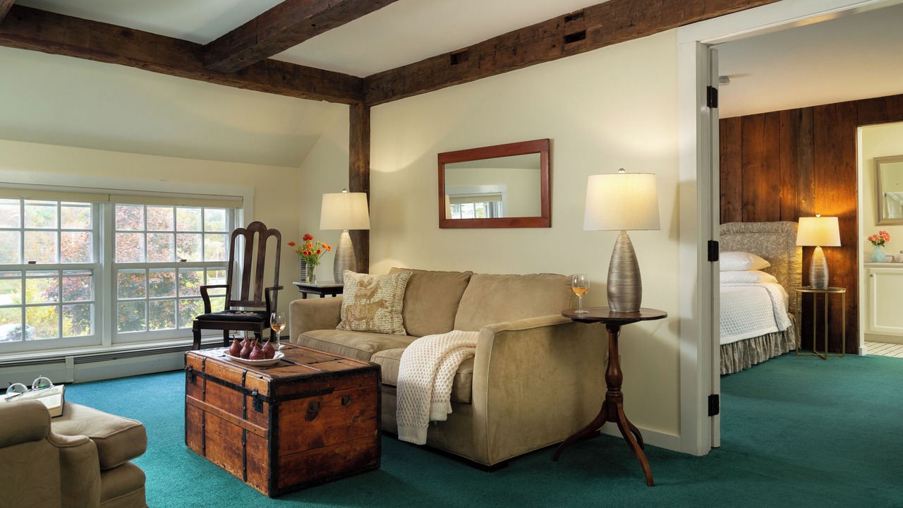 Photo of Livingroom in West Chesterfield