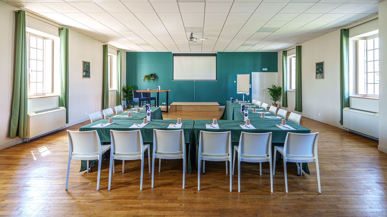 Photo of Others in Roiffe