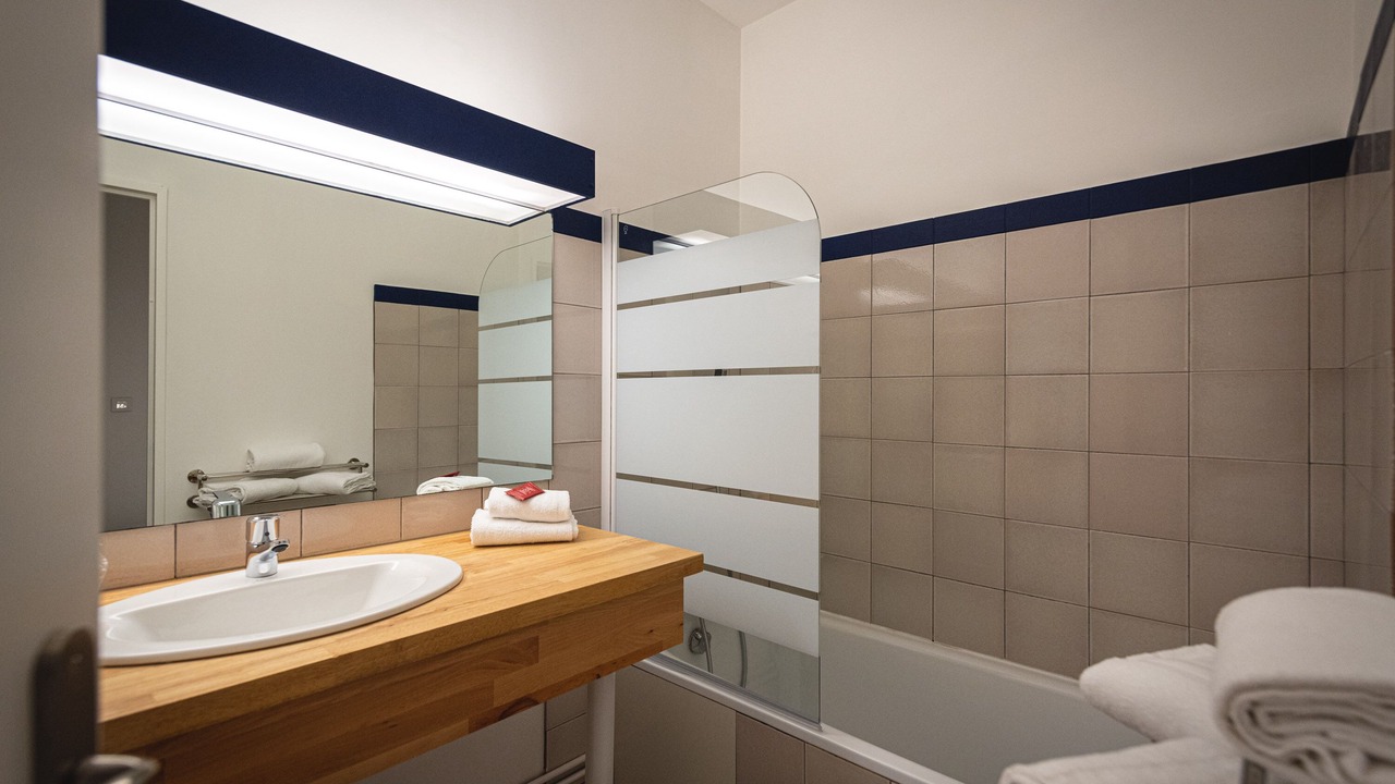 Photo of Bathroom in Roiffe