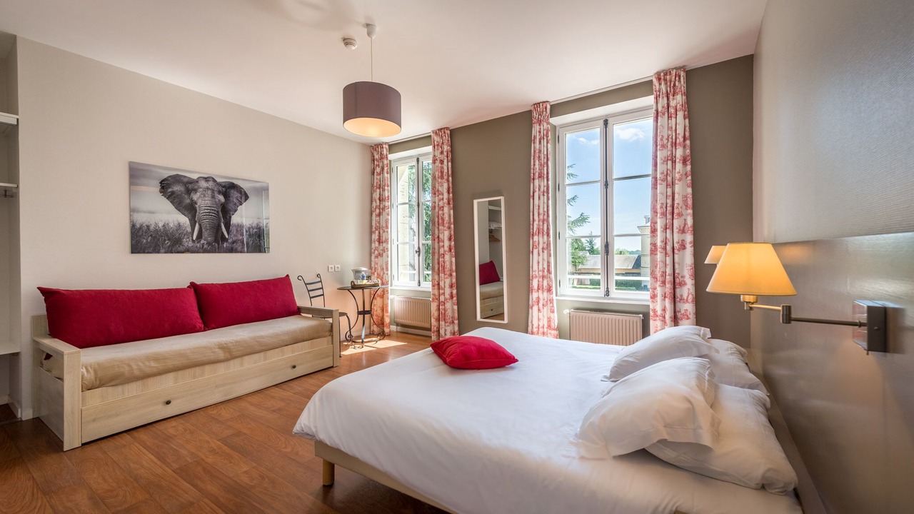 Photo of Bedroom in Roiffe