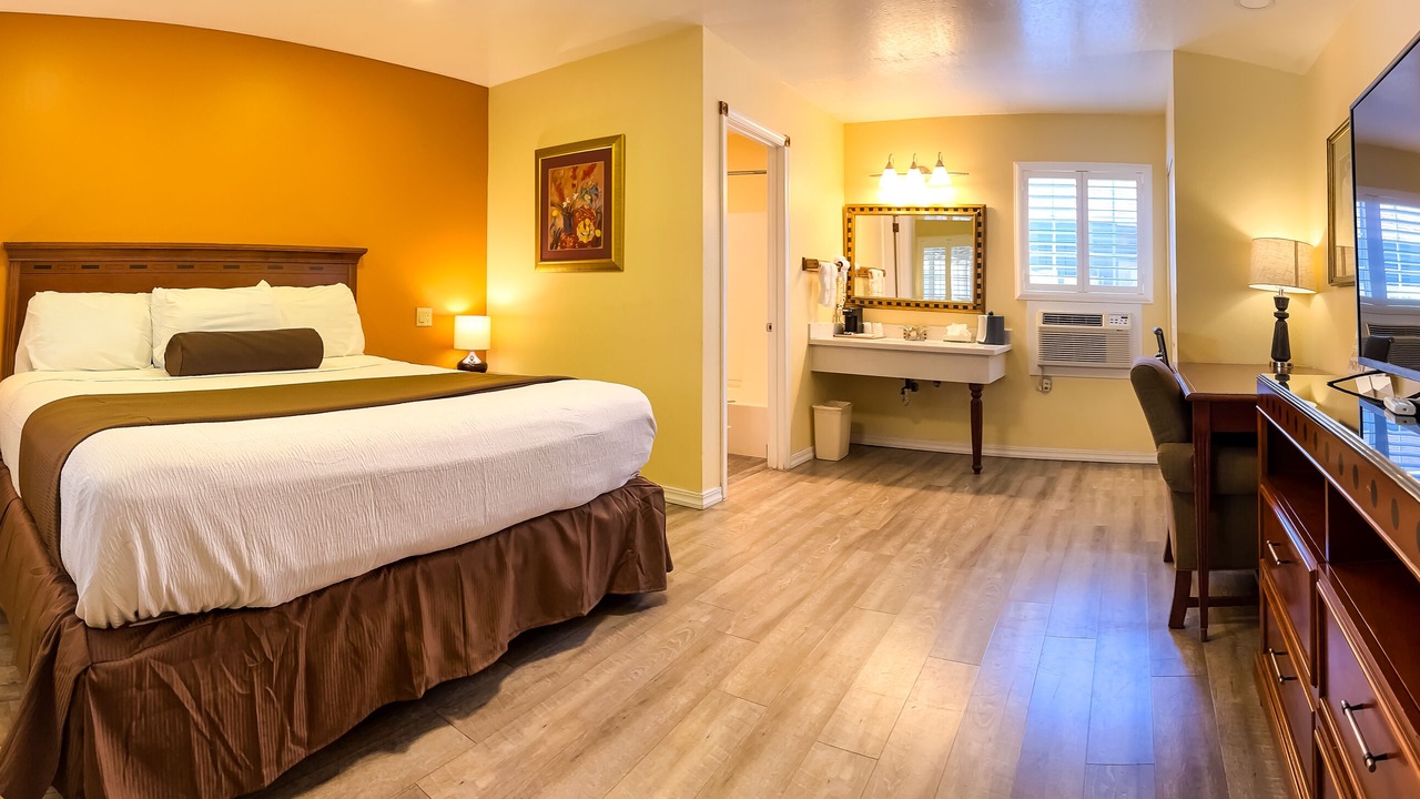 Photo of Bedroom in Willits