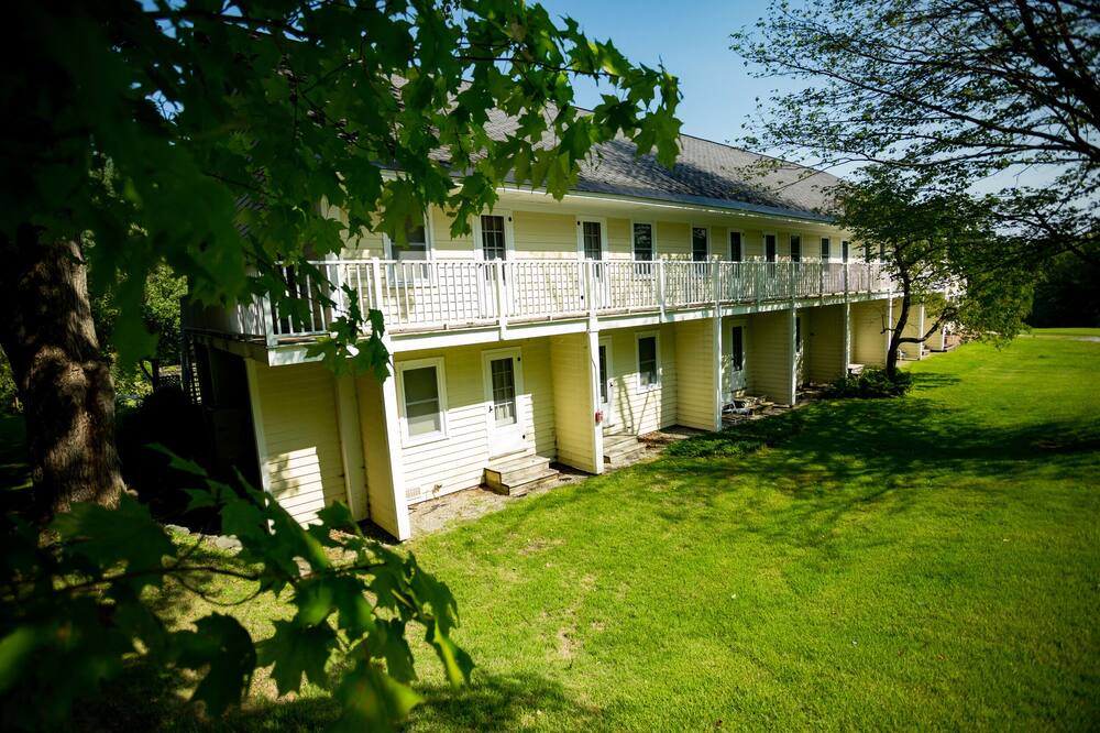 Photo of Outdoor in Warren