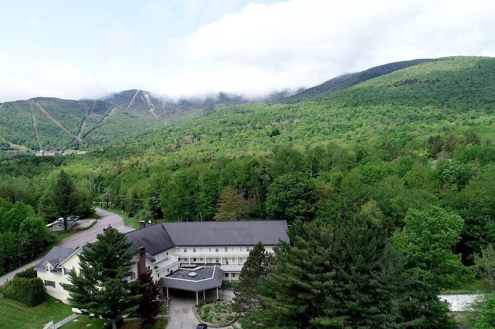 Photo of Outdoor in Warren