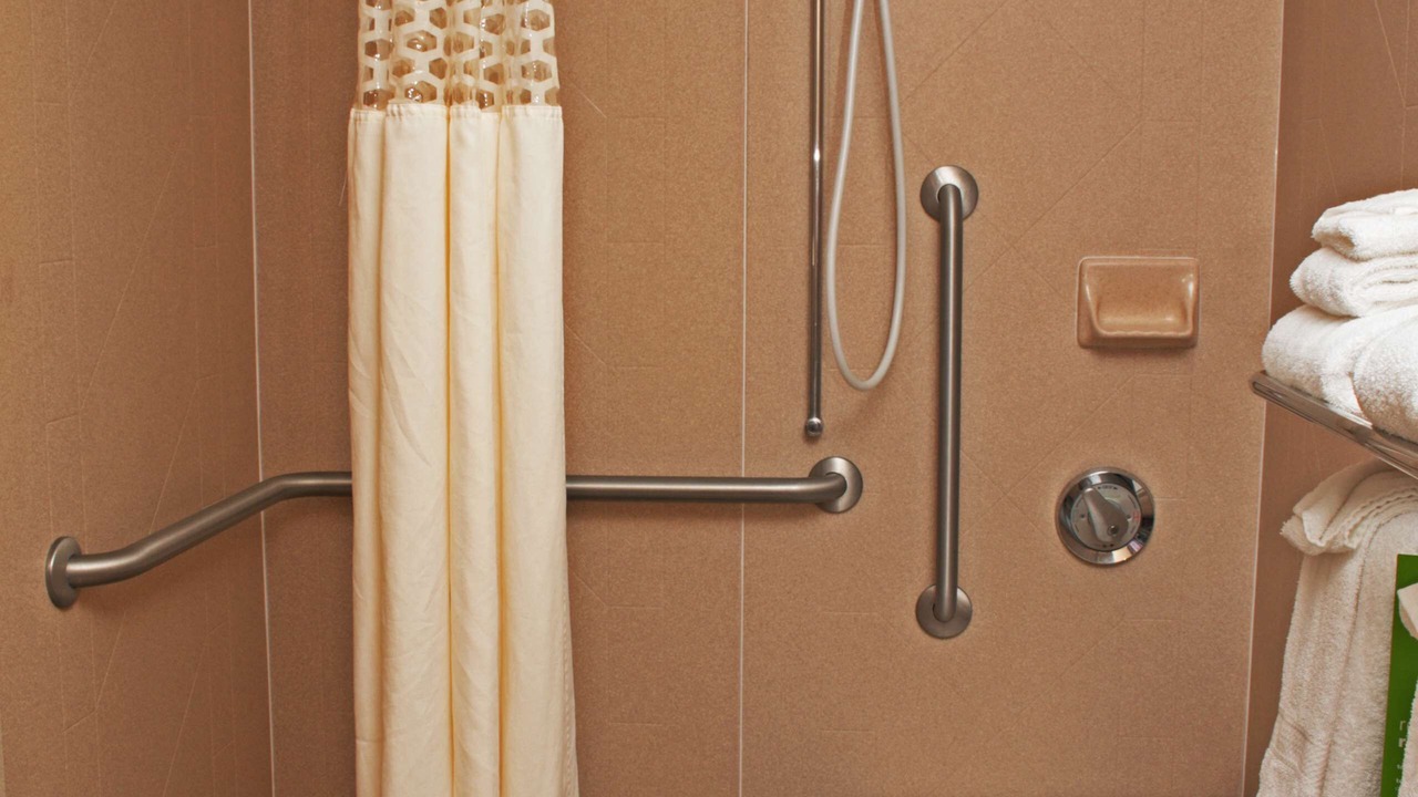 Photo of Bathroom in Norfolk - Virginia Beach