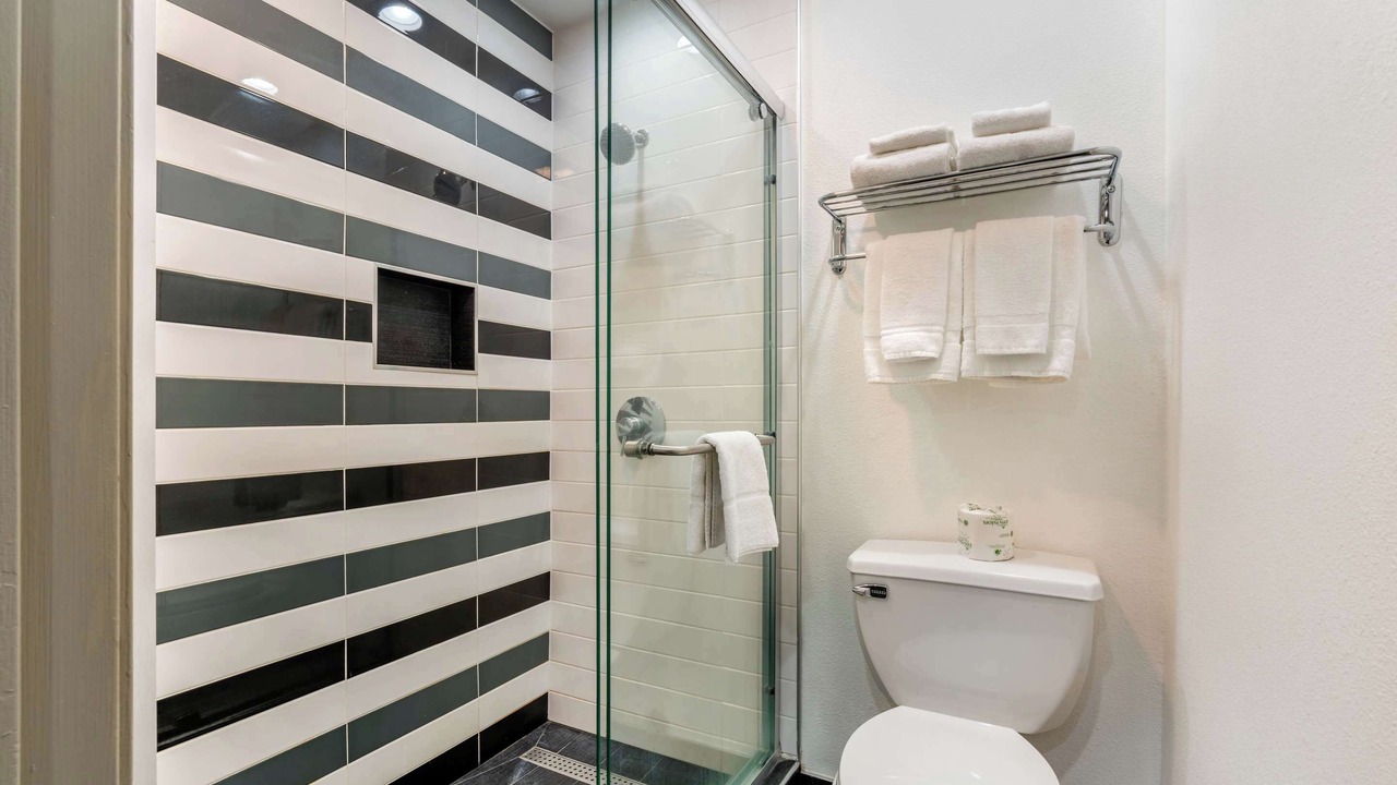 Photo of Bedroom in Nut Tree