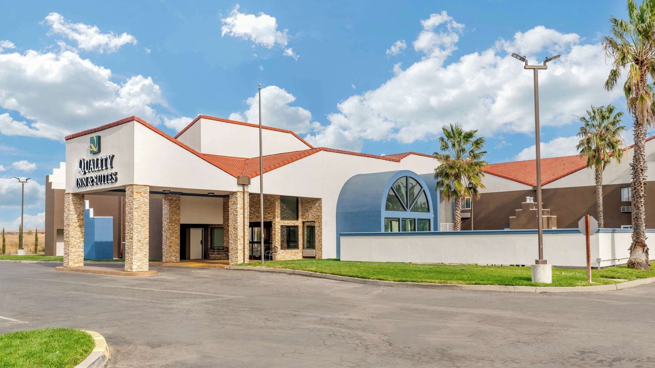 Photo of Outdoor in Nut Tree