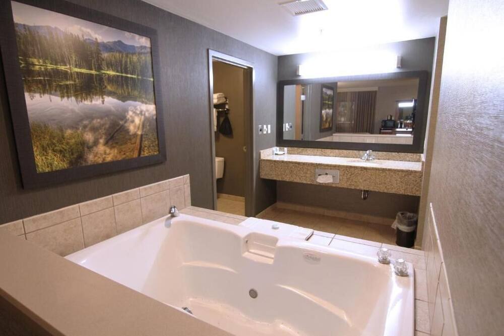 Photo of Bathroom in Evansville