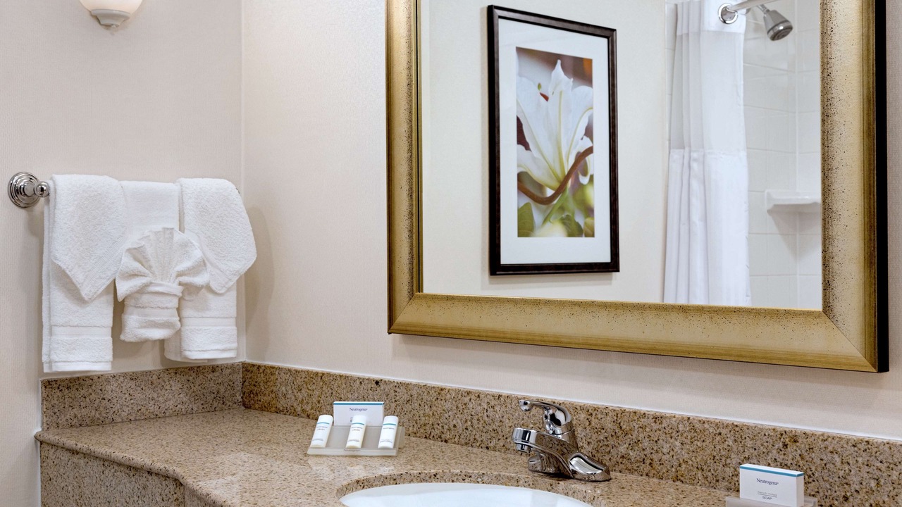 Photo of Bathroom in Central Business District