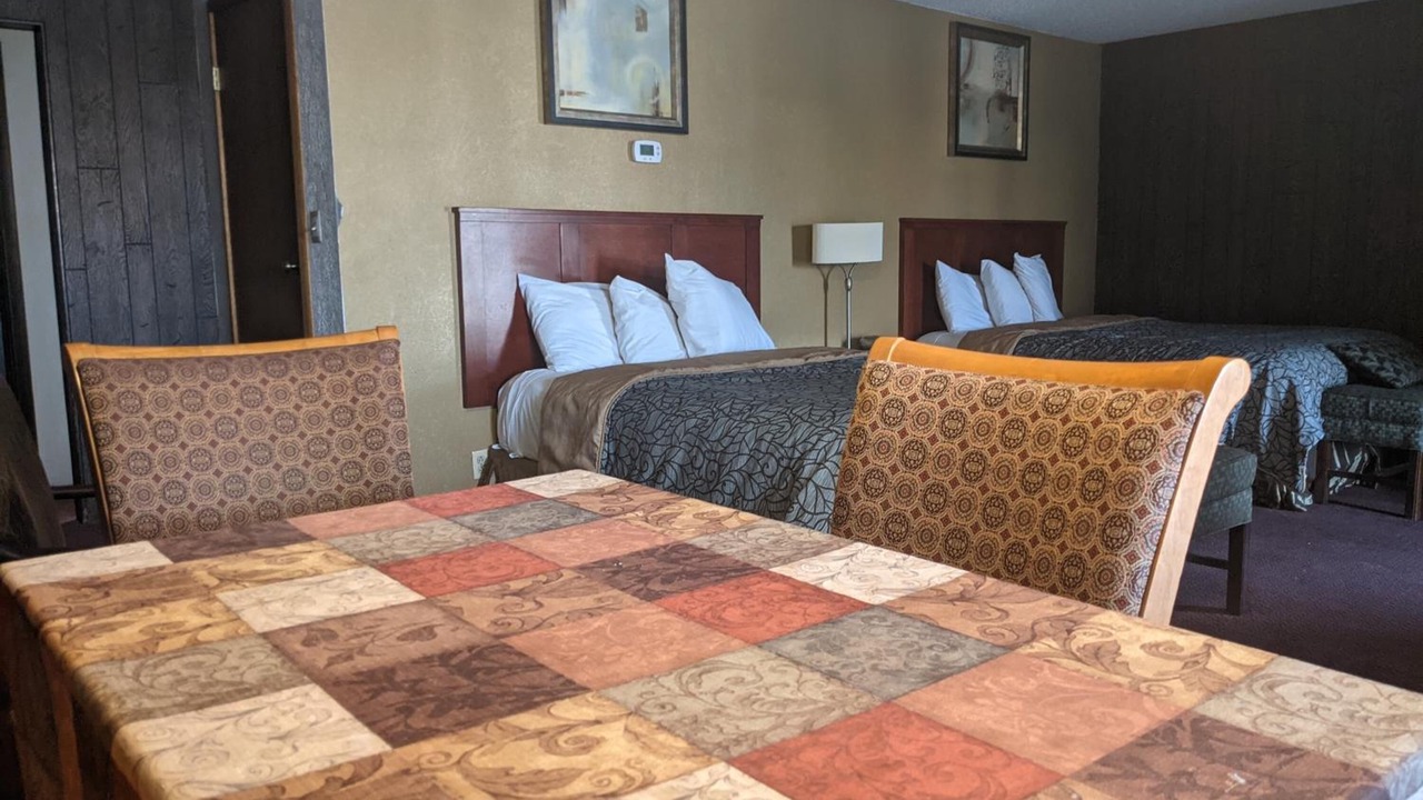 Photo of Others in Downtown Boise