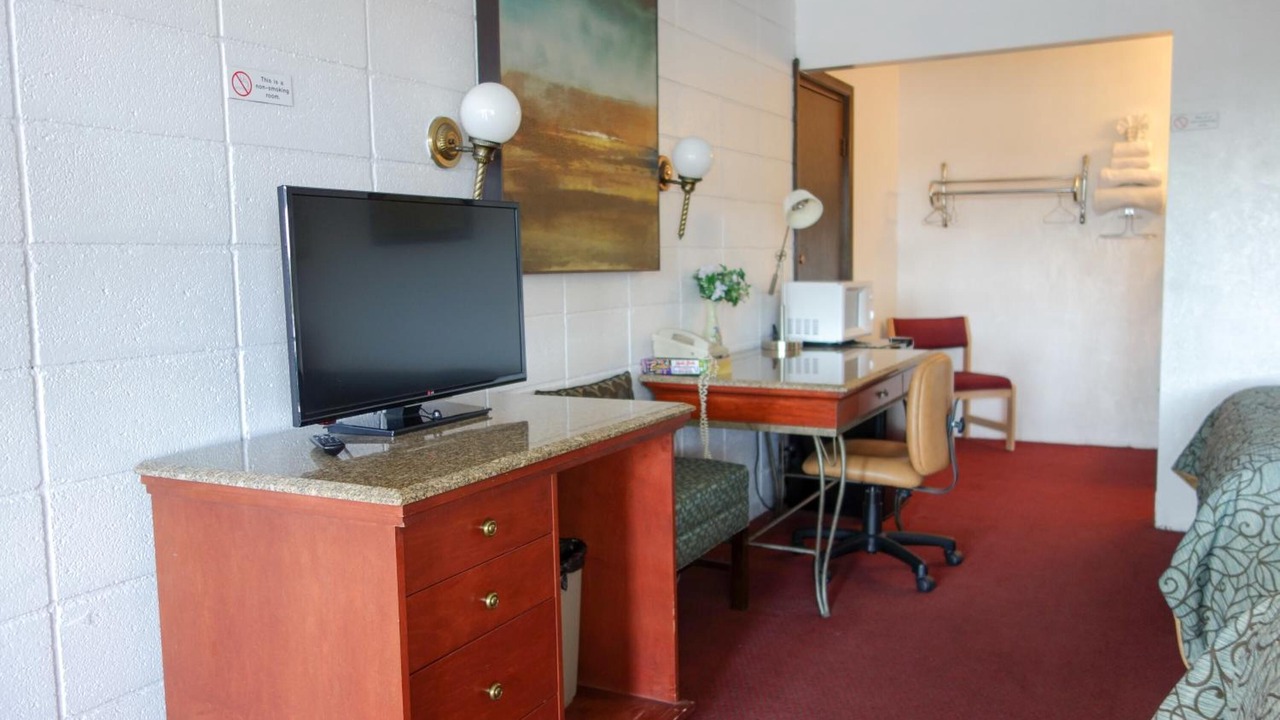 Photo of Others in Downtown Boise